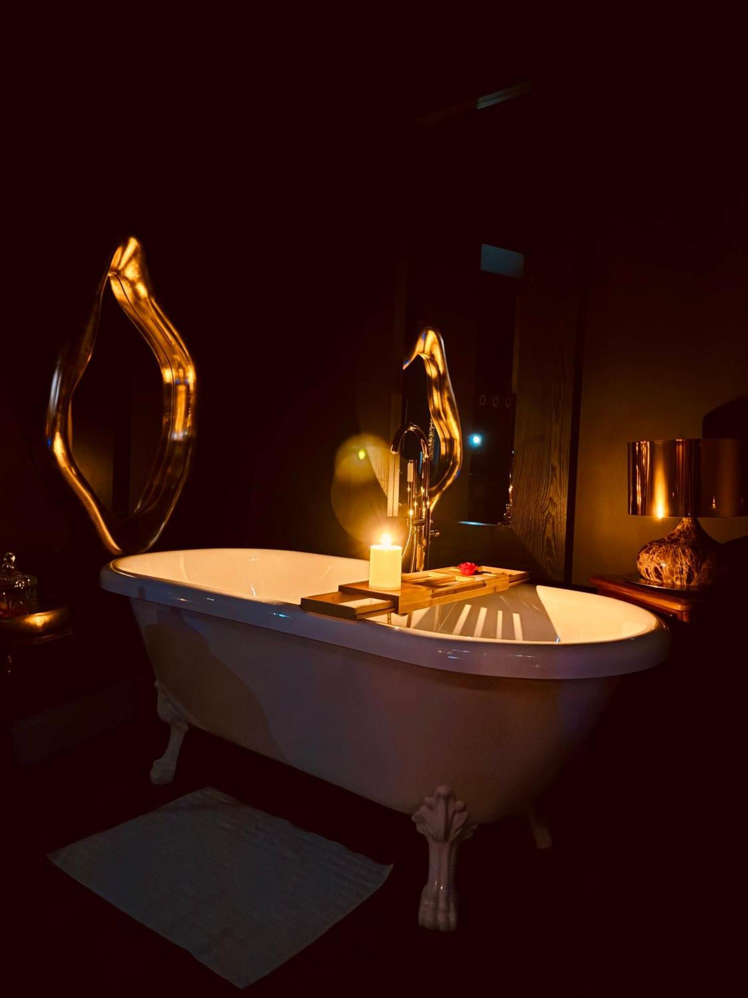 Love Room La Croix De Saint Andre Luaran gambar